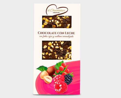 BERRIES AND HAZELNUT DICED MILK CHOCOLATE TABLET - Il chocolatier